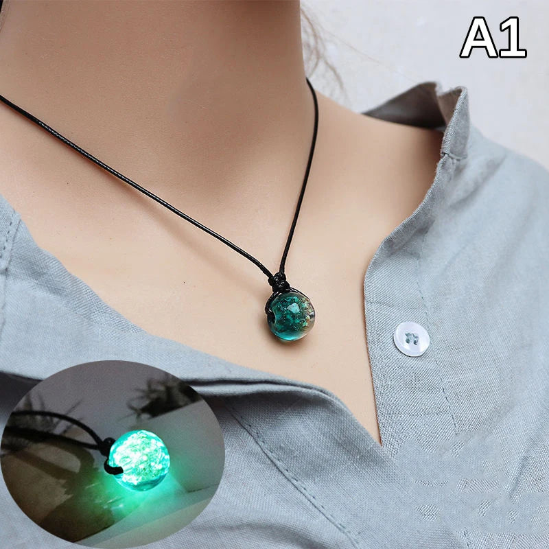 Glow Necklace Planet