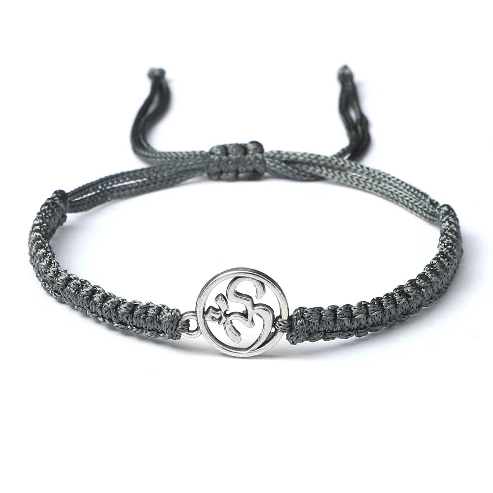 Om Leder Armband